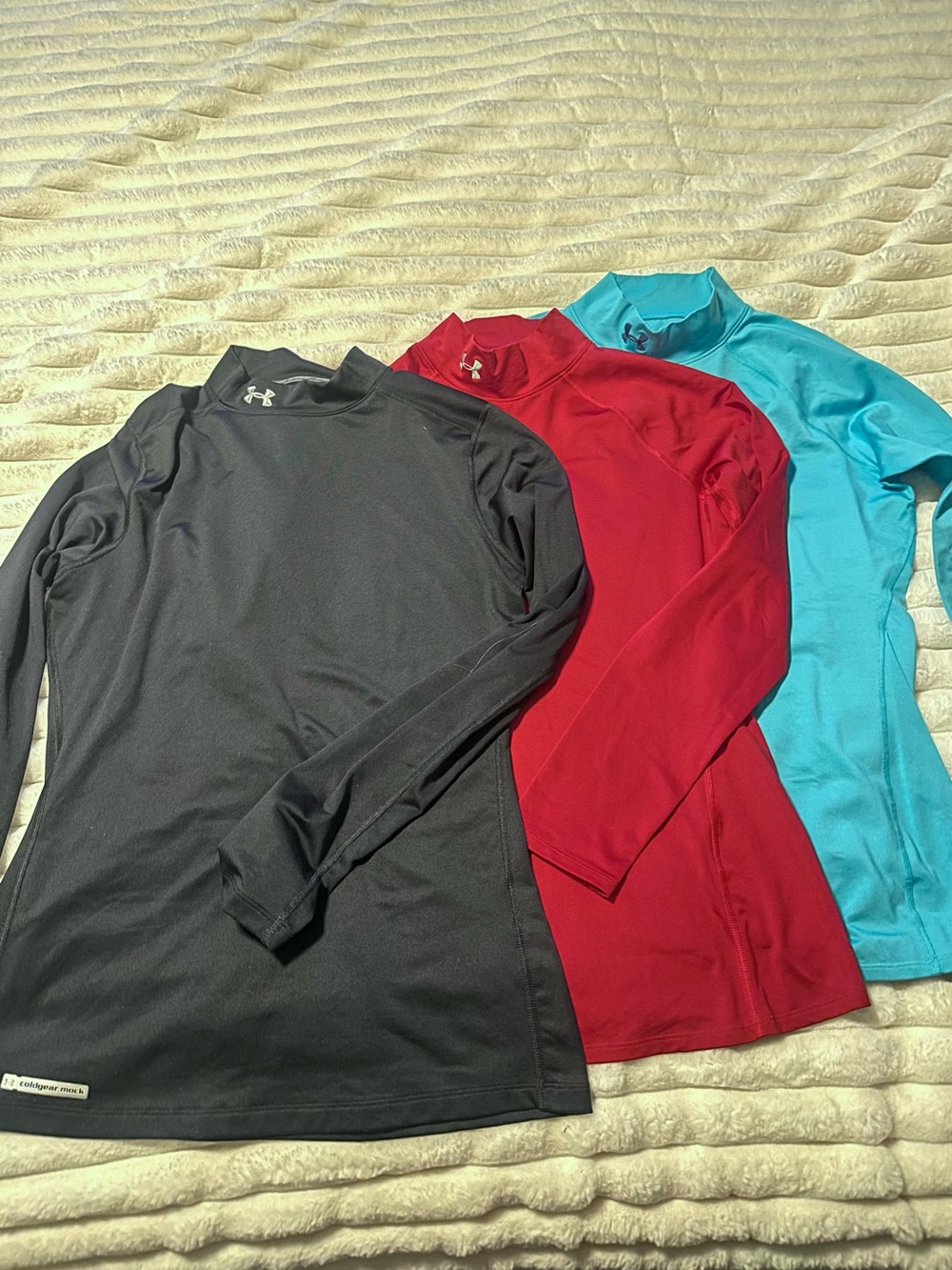 Under Armour Set of 3 Long-Sleeve Performance Tops - Black, Red, Turquoise